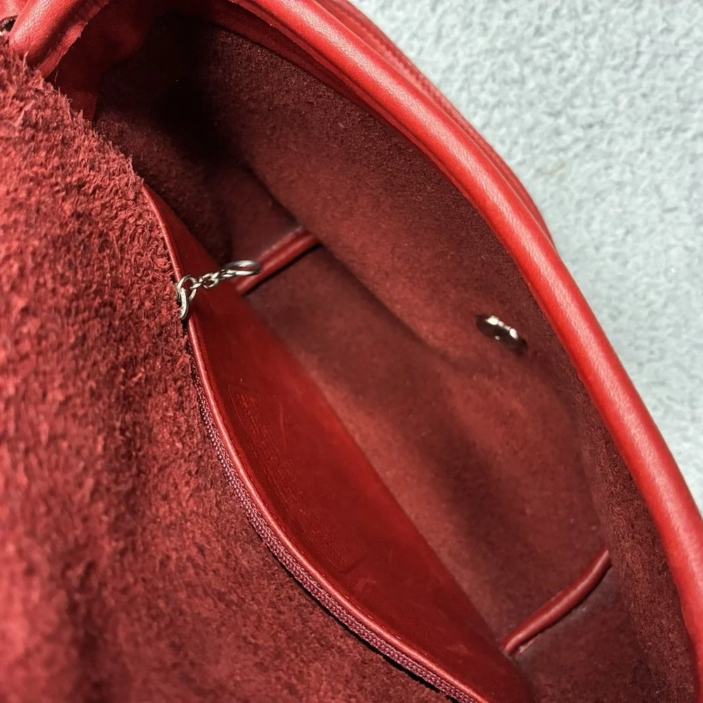 Vintage Coach Companion Flap 9076 Red Glovetanned Leather Crossbody USA